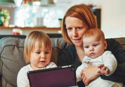 Strengthening Separated Families